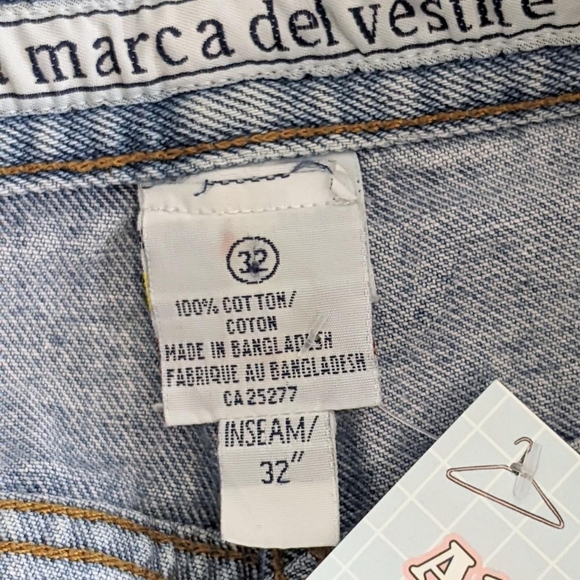 Vintage Denim Shorts - Picture 4 of 4